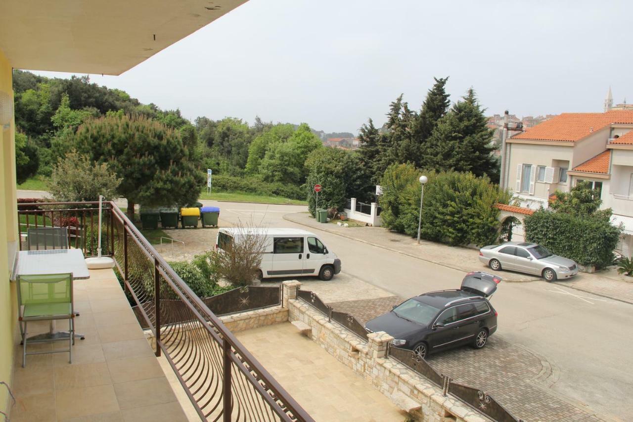 Apartment Zarko Vrsar Extérieur photo